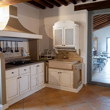 ベッド・アンド・ブレックファスト Fermo Della Guazzona